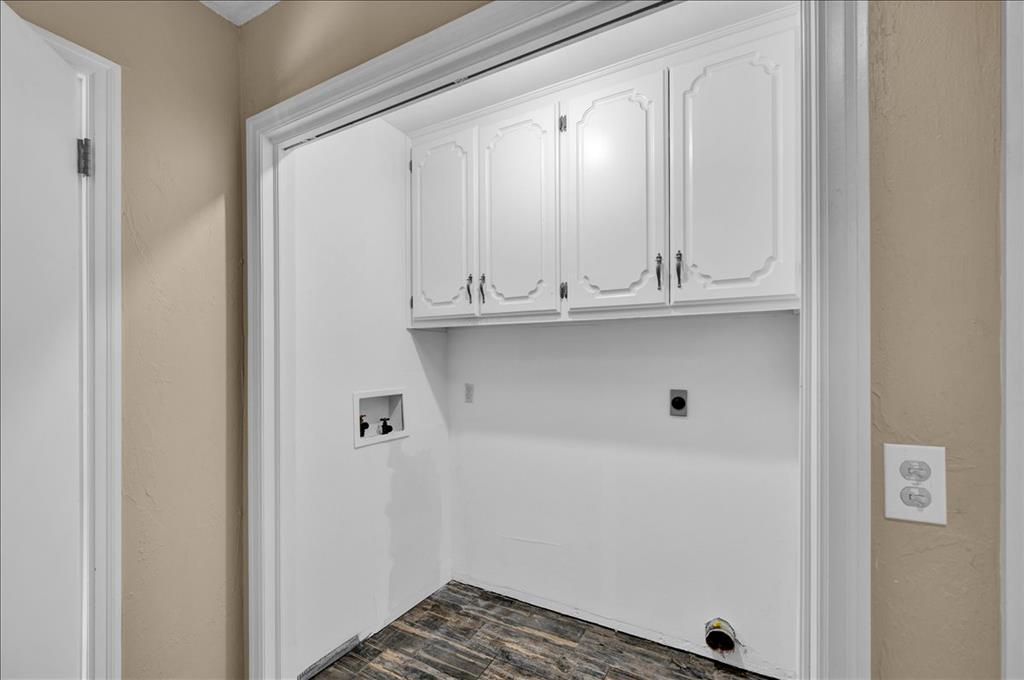 870419 S 3420 Road Property Photo 21