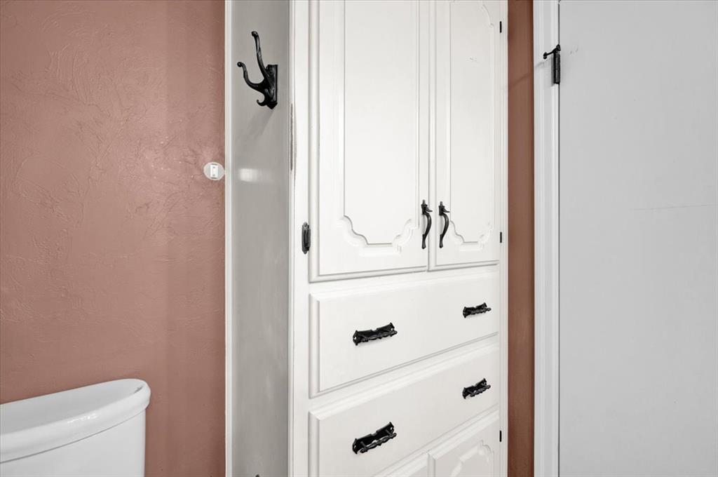 870419 S 3420 Road Property Photo 26
