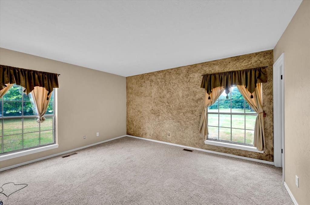 870419 S 3420 Road Property Photo 27