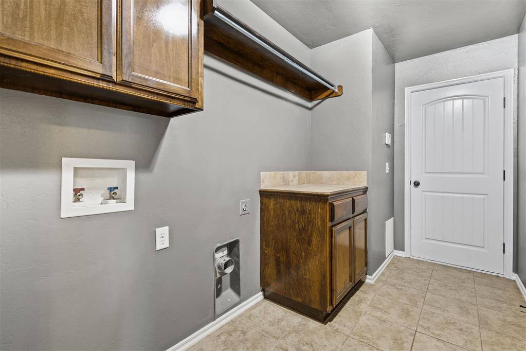 11212 Nw 100th Street Property Photo 24