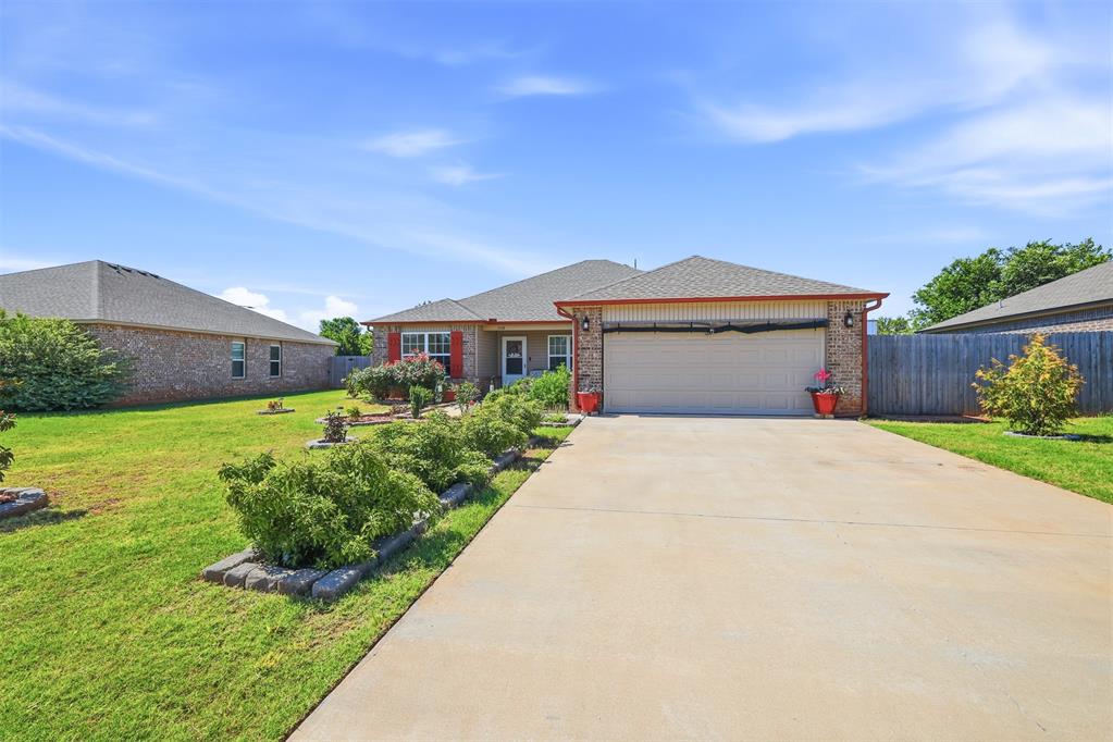 1728 W Antler Way Property Photo 2