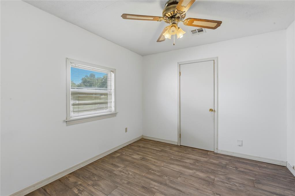 2901 S Otella Avenue Property Photo 8