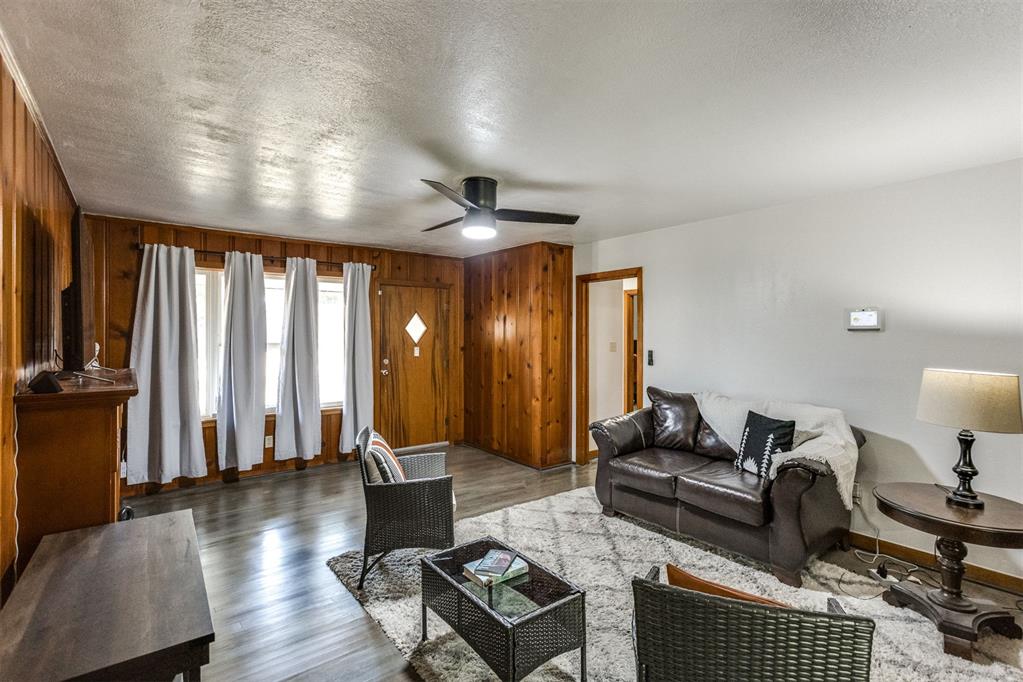 1910 S 13th Street Property Photo 11