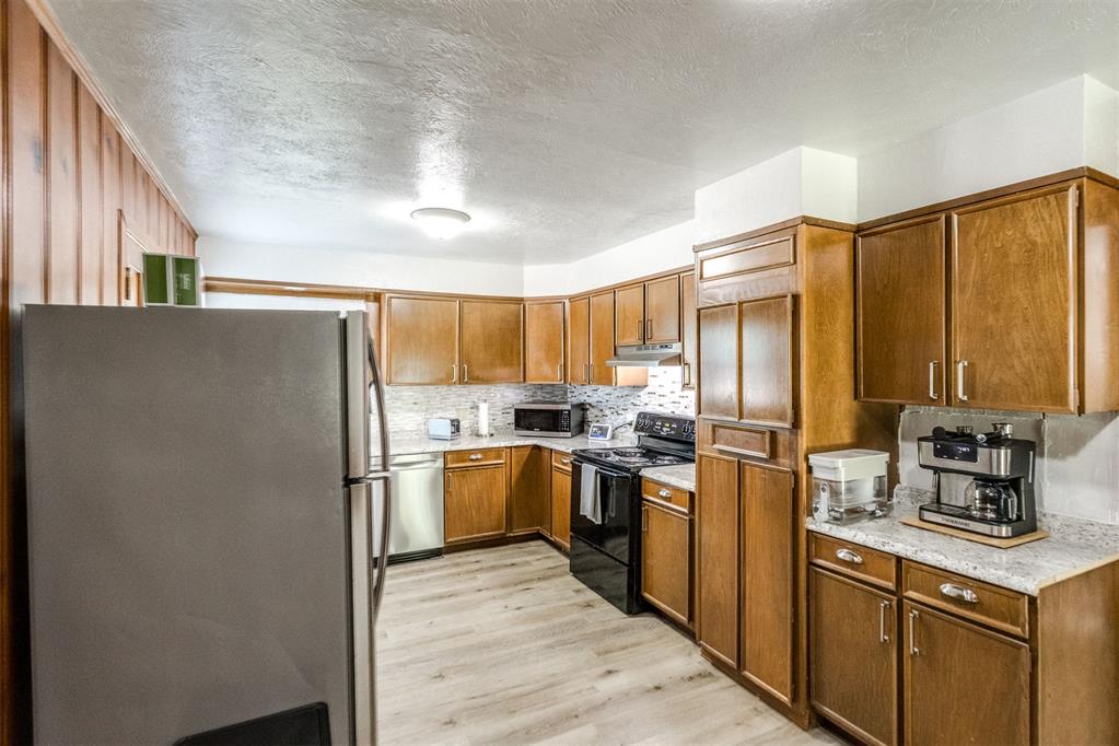 1910 S 13th Street Property Photo 15