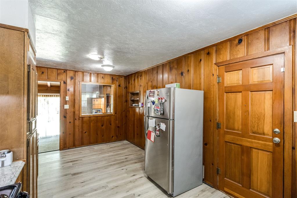 1910 S 13th Street Property Photo 21