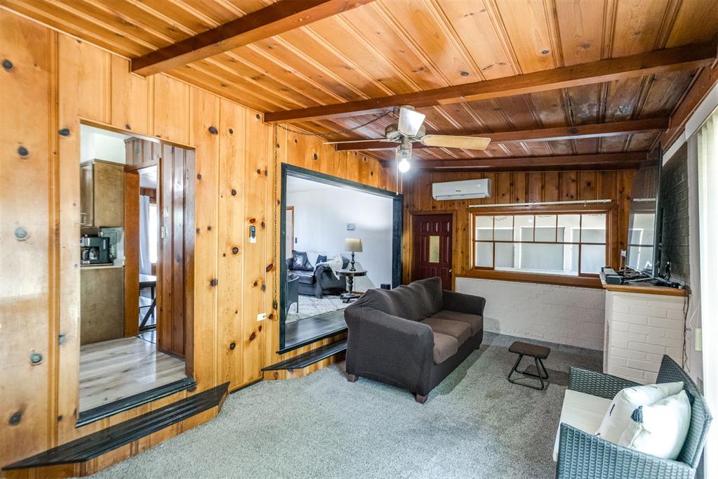 1910 S 13th Street Property Photo 36