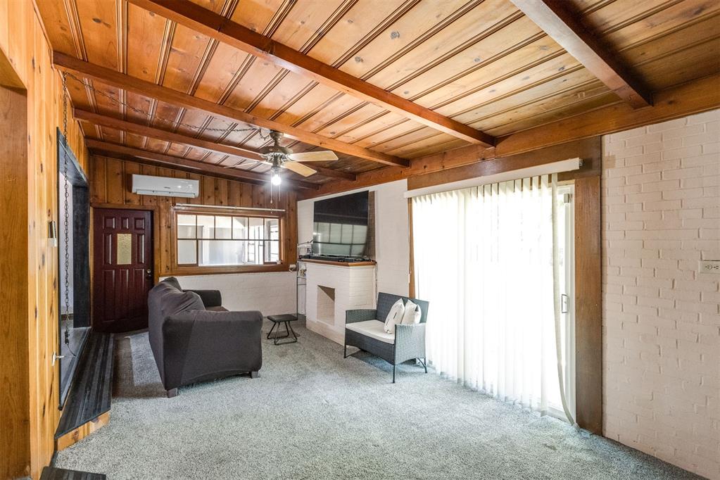 1910 S 13th Street Property Photo 37