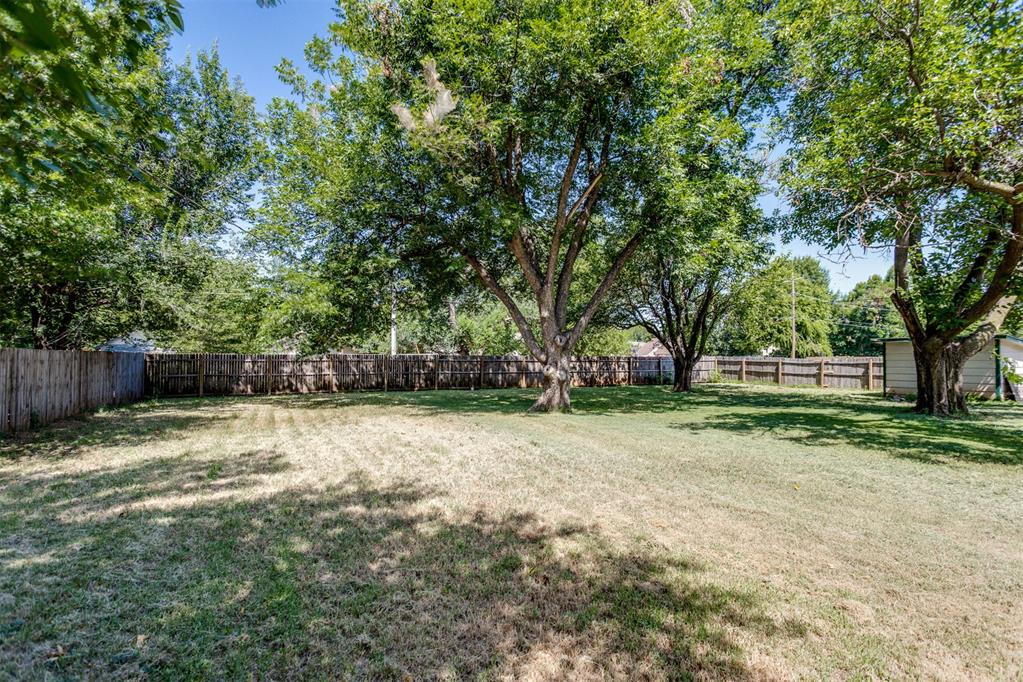 1910 S 13th Street Property Photo 44