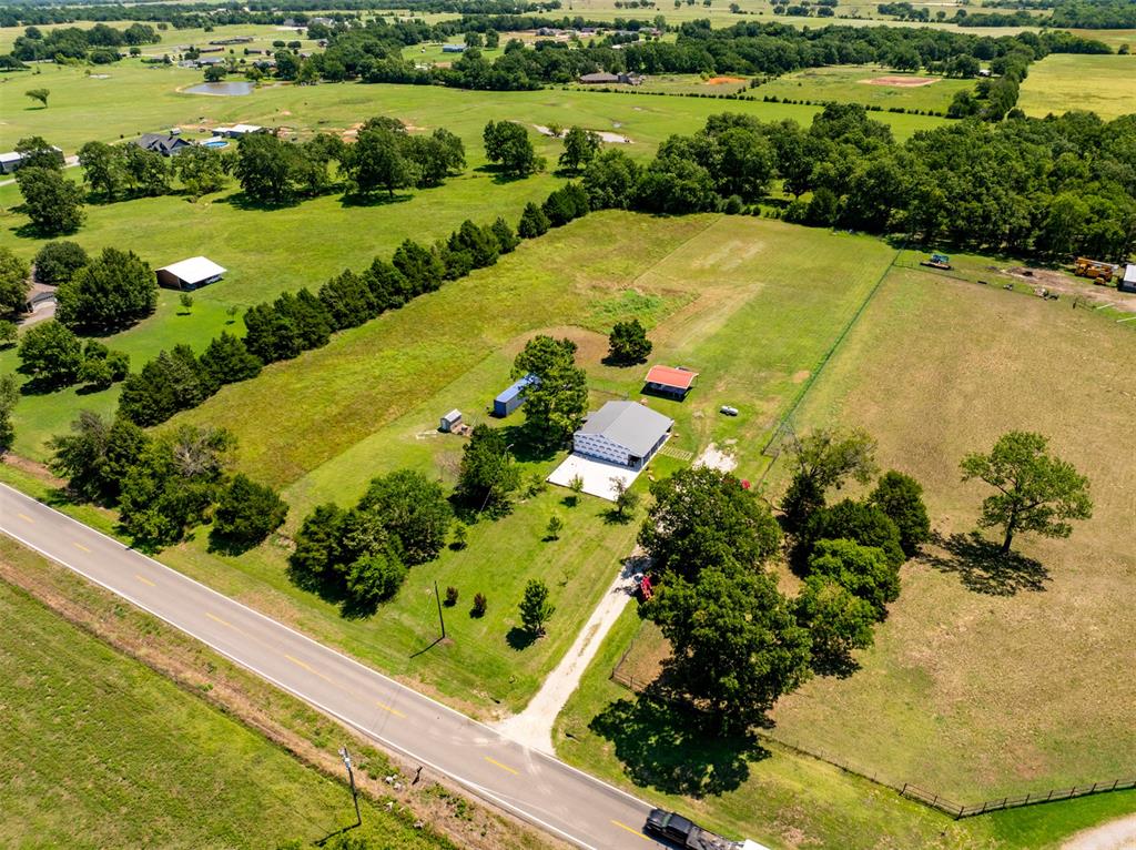 16409 Valley View Road Property Photo 6