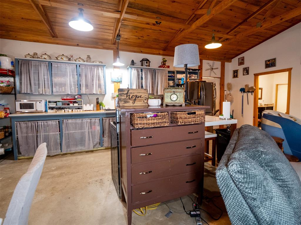 16409 Valley View Road Property Photo 30