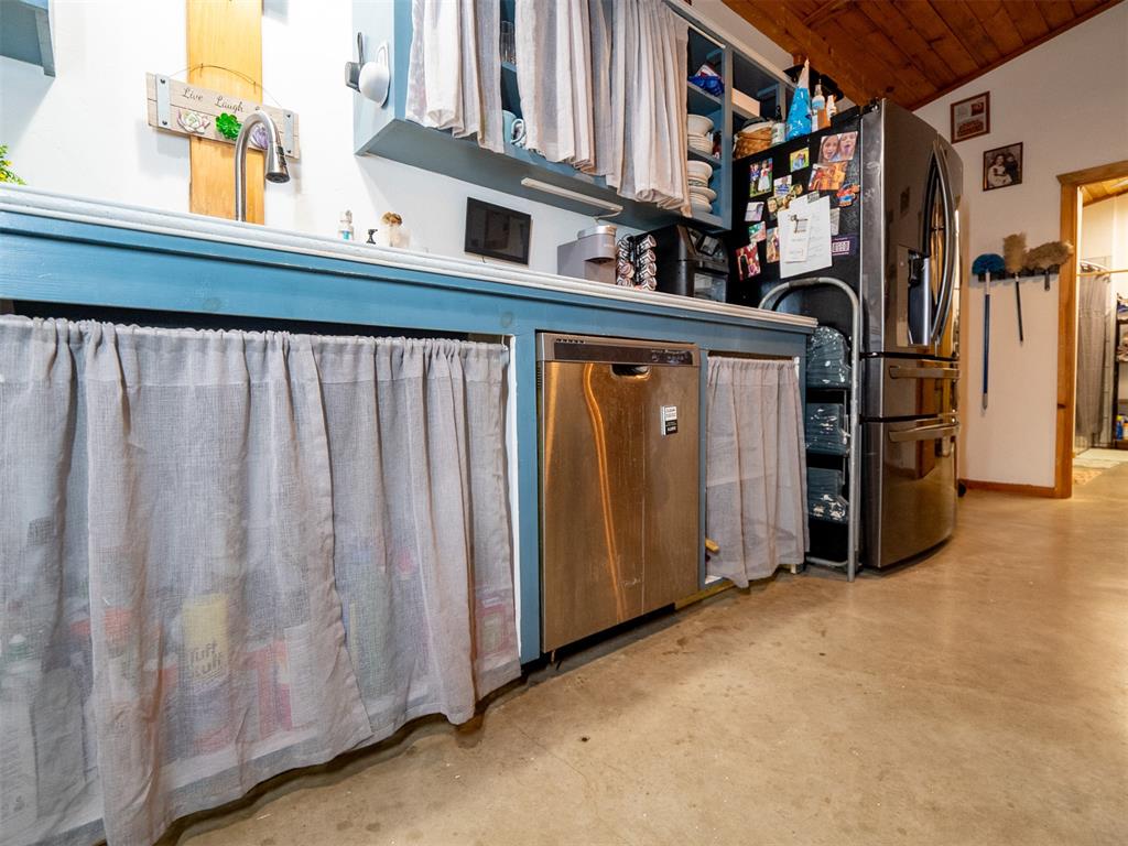 16409 Valley View Road Property Photo 33