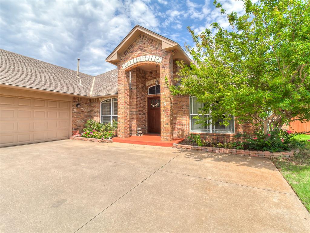 16008 Ledge Lane Property Photo 2