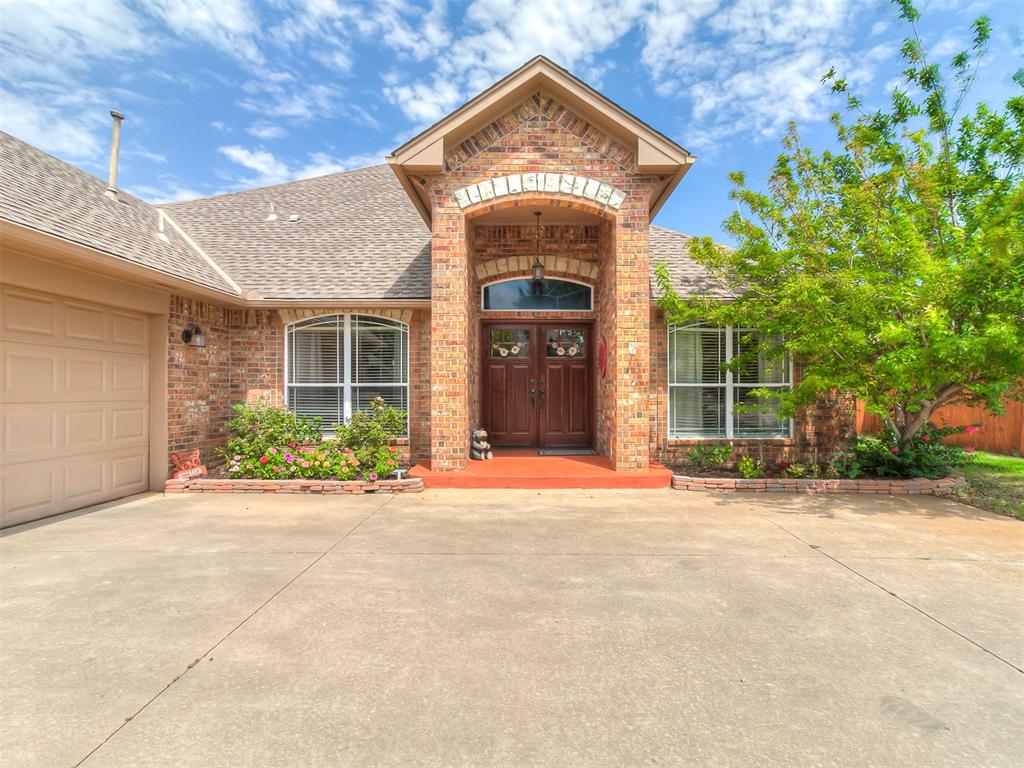 16008 Ledge Lane Property Photo 3