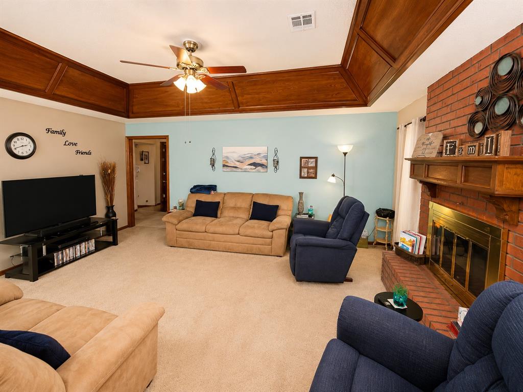 9320 Mayview Circle Property Photo 6
