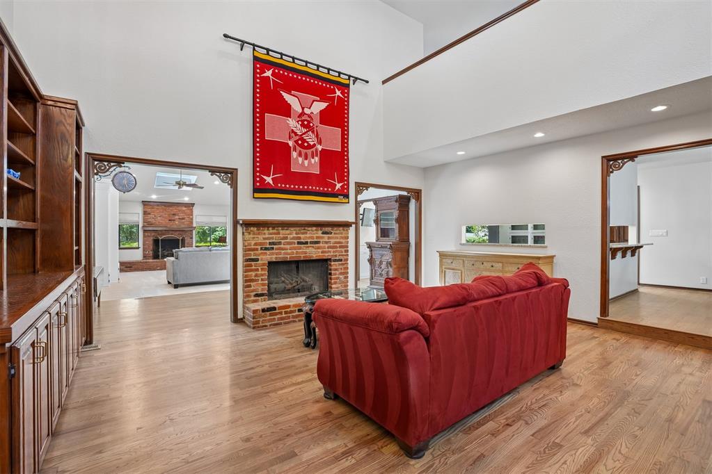1620 Fox Hollow Ridge Property Photo 7