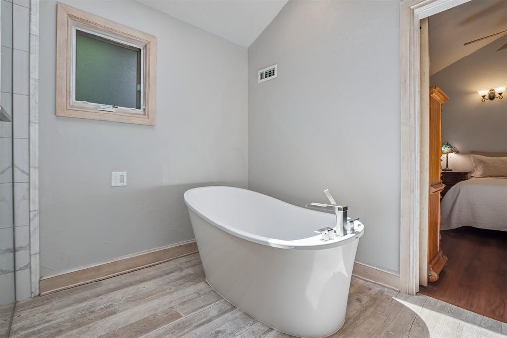 1620 Fox Hollow Ridge Property Photo 24