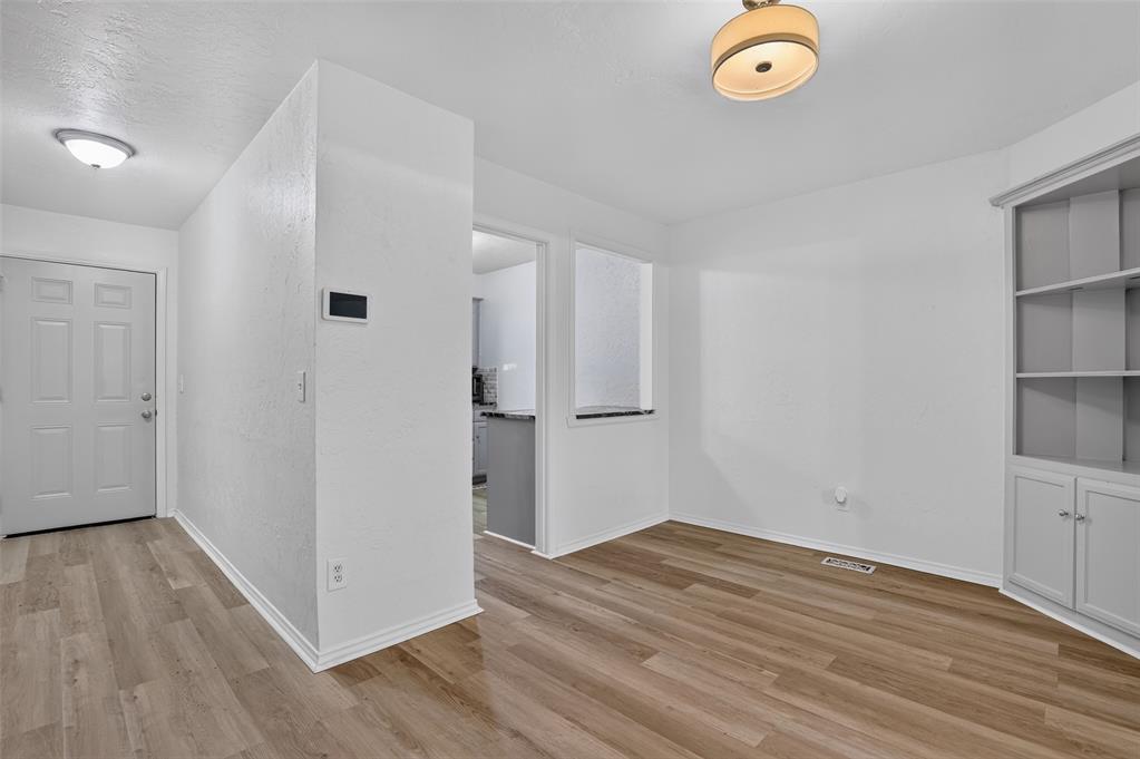 3013 W Wilshire Boulevard Property Photo 4
