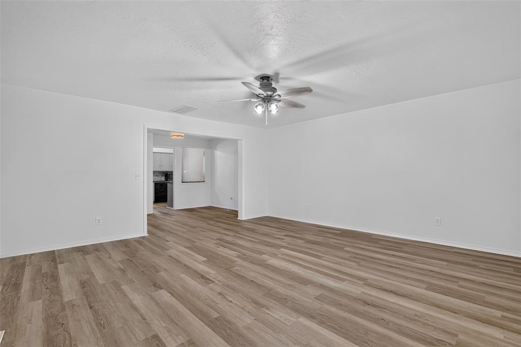 3013 W Wilshire Boulevard Property Photo 16