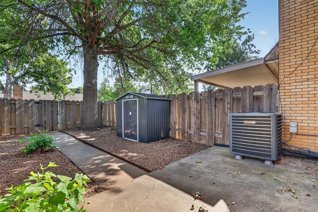 3013 W Wilshire Boulevard Property Photo 32