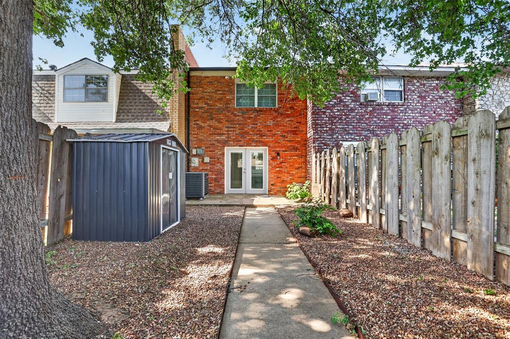 3013 W Wilshire Boulevard Property Photo 33