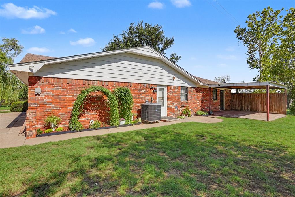 18710 E 1230 Road Property Photo 31