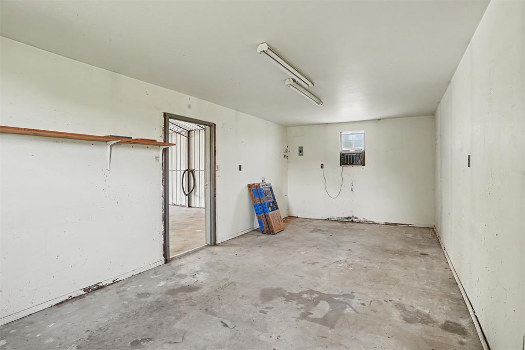 18710 E 1230 Road Property Photo 42