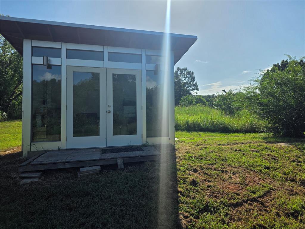 699 Wilkenson Drive Property Photo 2