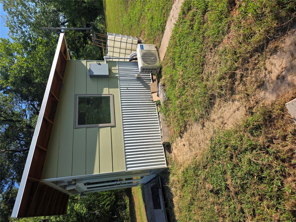 699 Wilkenson Drive Property Photo 4