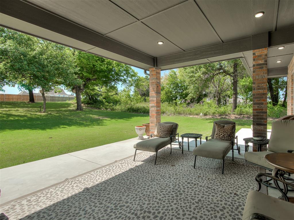 1055 Lucas Way Property Photo 39