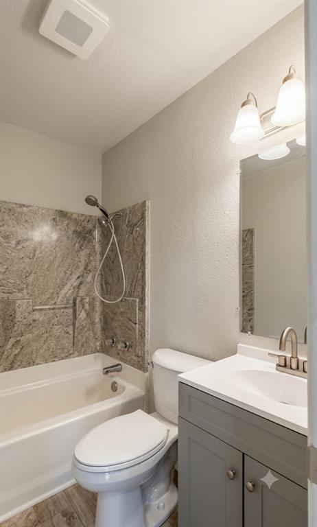 312 E Meadowview Lane Property Photo 10