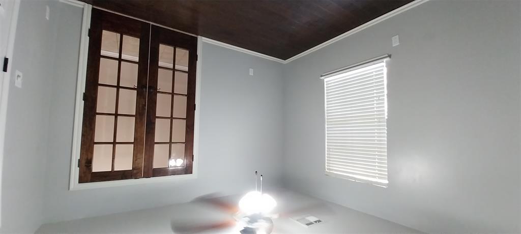 808 Canyon Drive Property Photo 12