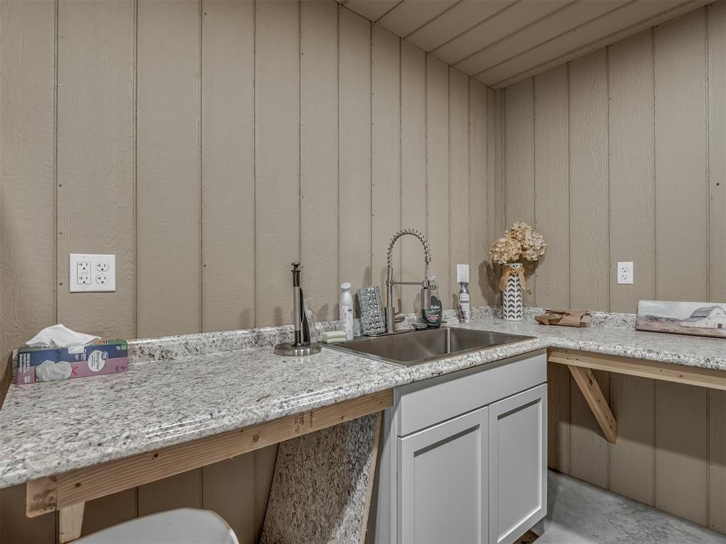 102199 S Highway 18 Property Photo 27
