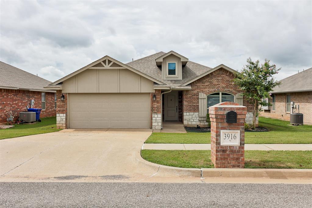 3916 Colefax Lane Property Photo 1