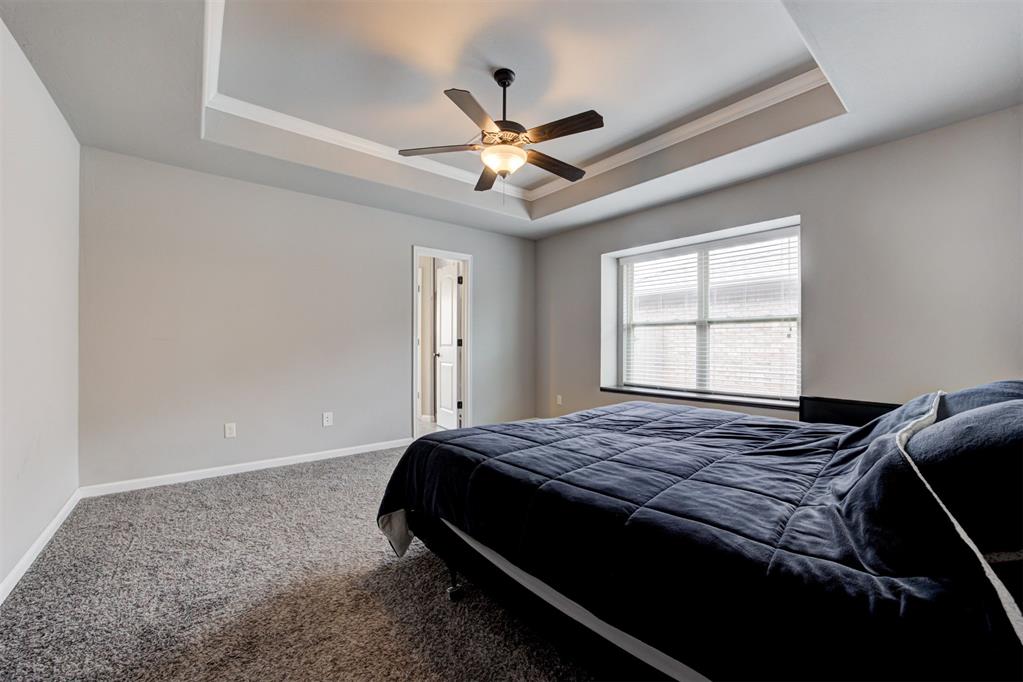 3916 Colefax Lane Property Photo 19