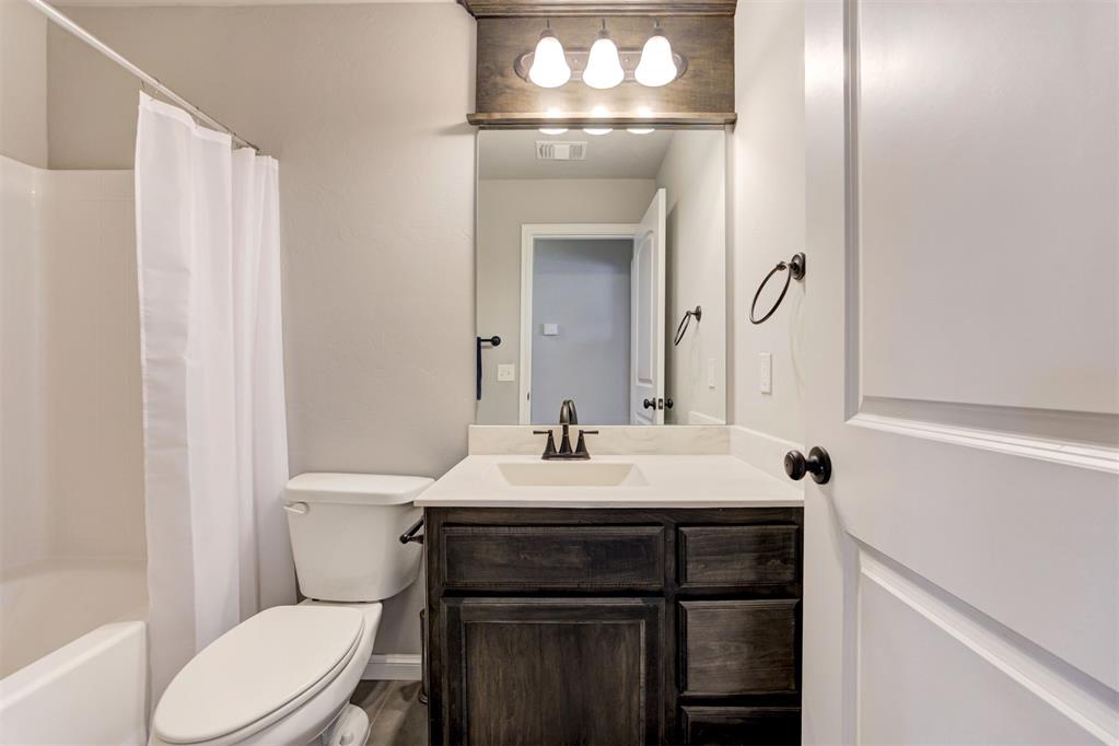 3916 Colefax Lane Property Photo 28
