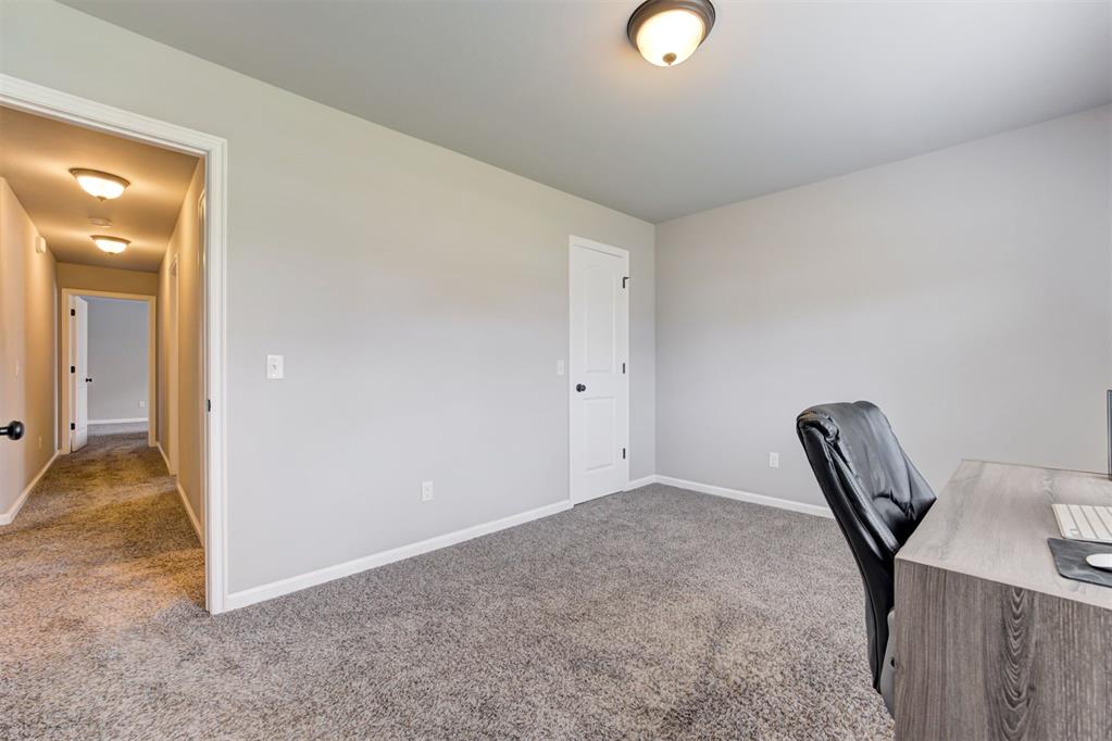 3916 Colefax Lane Property Photo 31