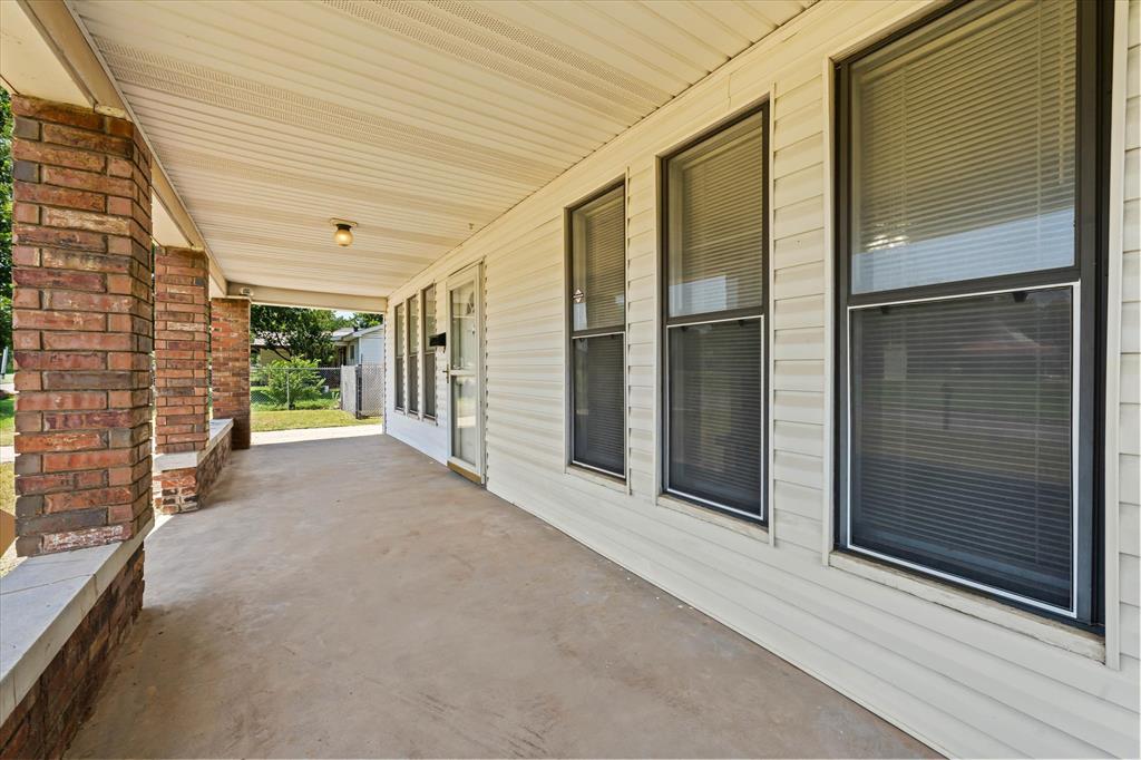 2533 Sw Grand Boulevard Property Photo 2