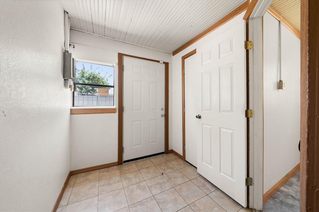 2533 Sw Grand Boulevard Property Photo 35