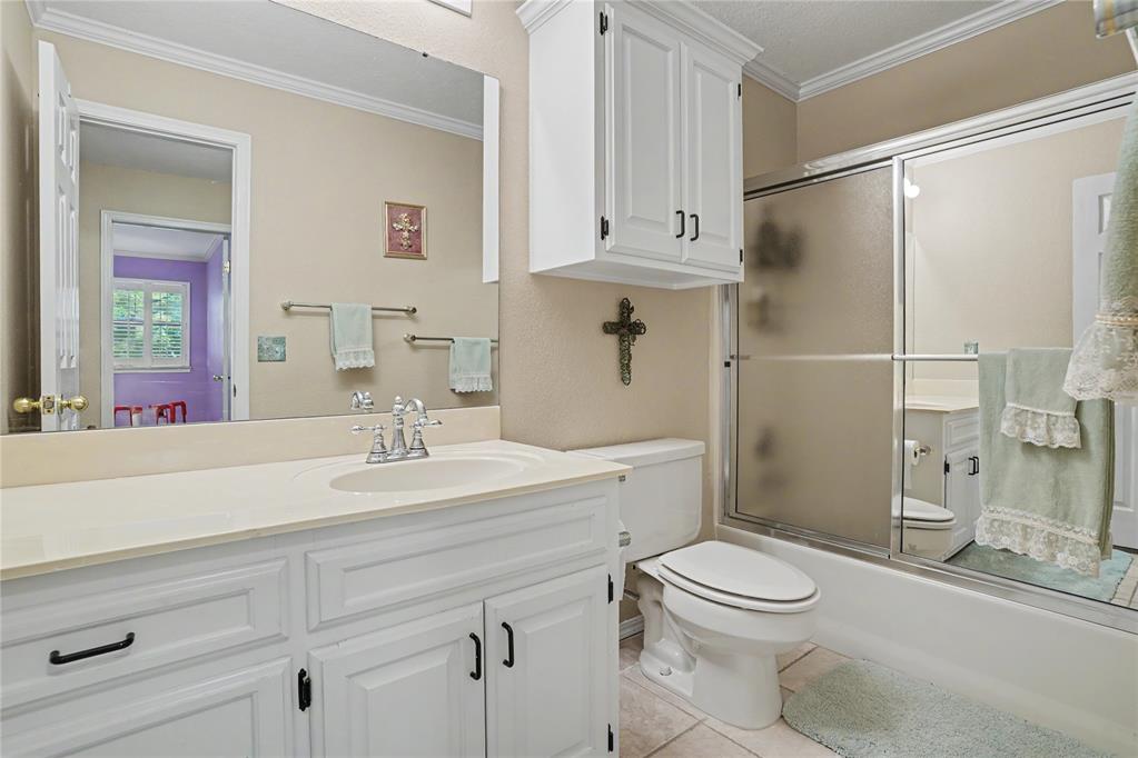 308 Val Verde Street Property Photo 35