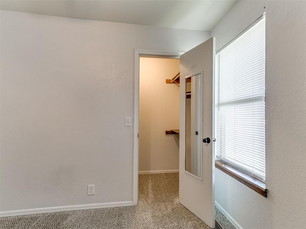2007 E Ensey Terrace Property Photo 15