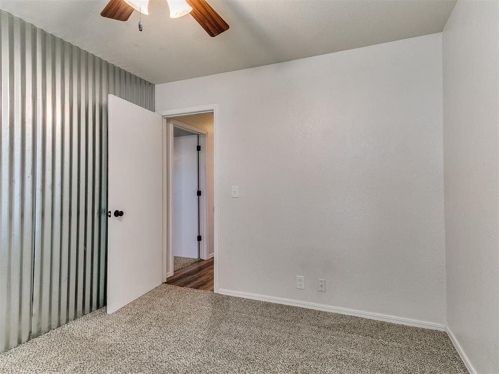 2007 E Ensey Terrace Property Photo 16