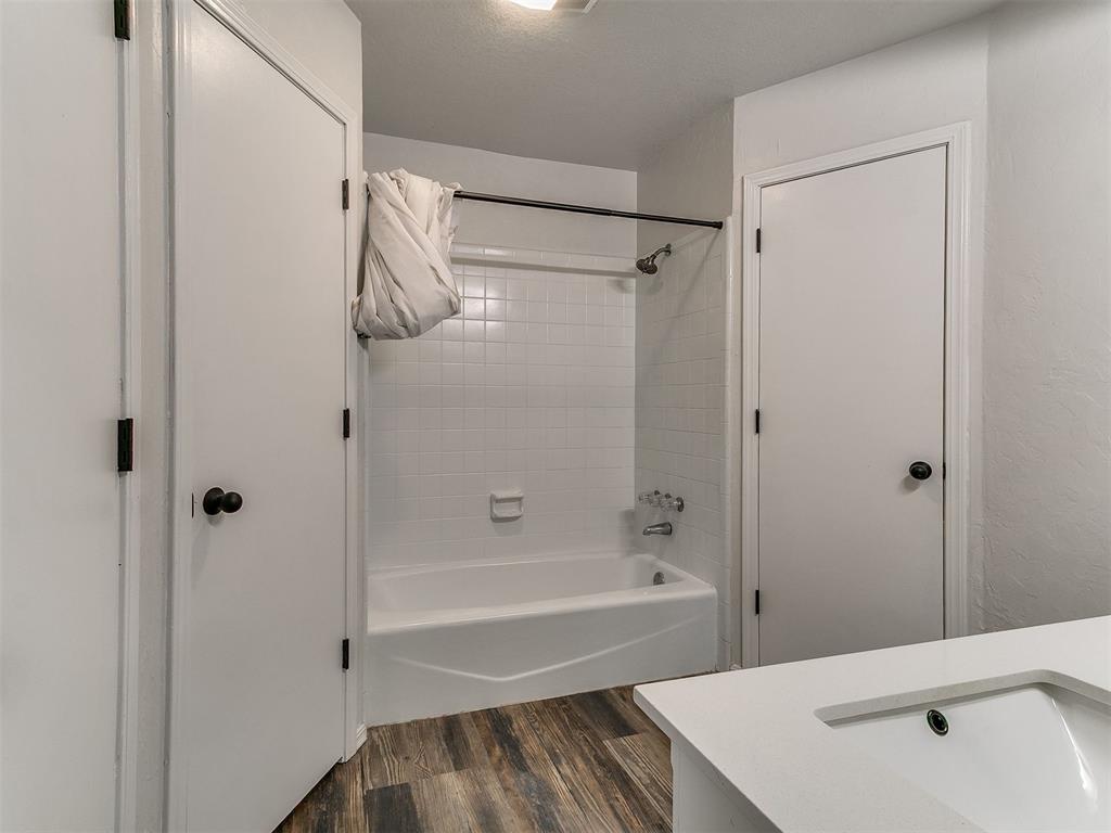 2007 E Ensey Terrace Property Photo 19