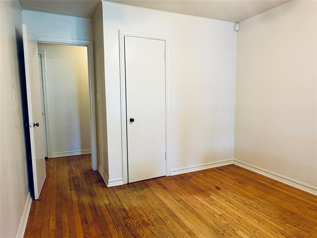 5305 N Walker Avenue Property Photo 8