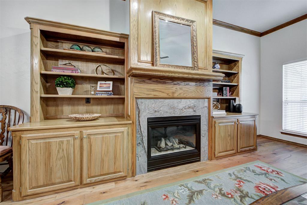 2416 Glenrock Property Photo 10