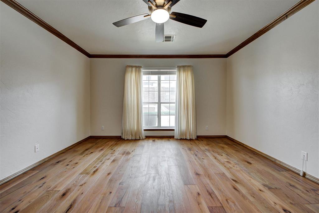 2416 Glenrock Property Photo 28
