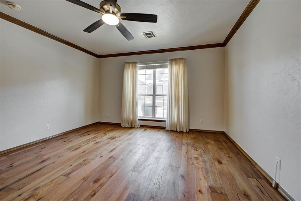 2416 Glenrock Property Photo 29