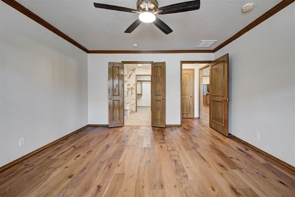 2416 Glenrock Property Photo 30