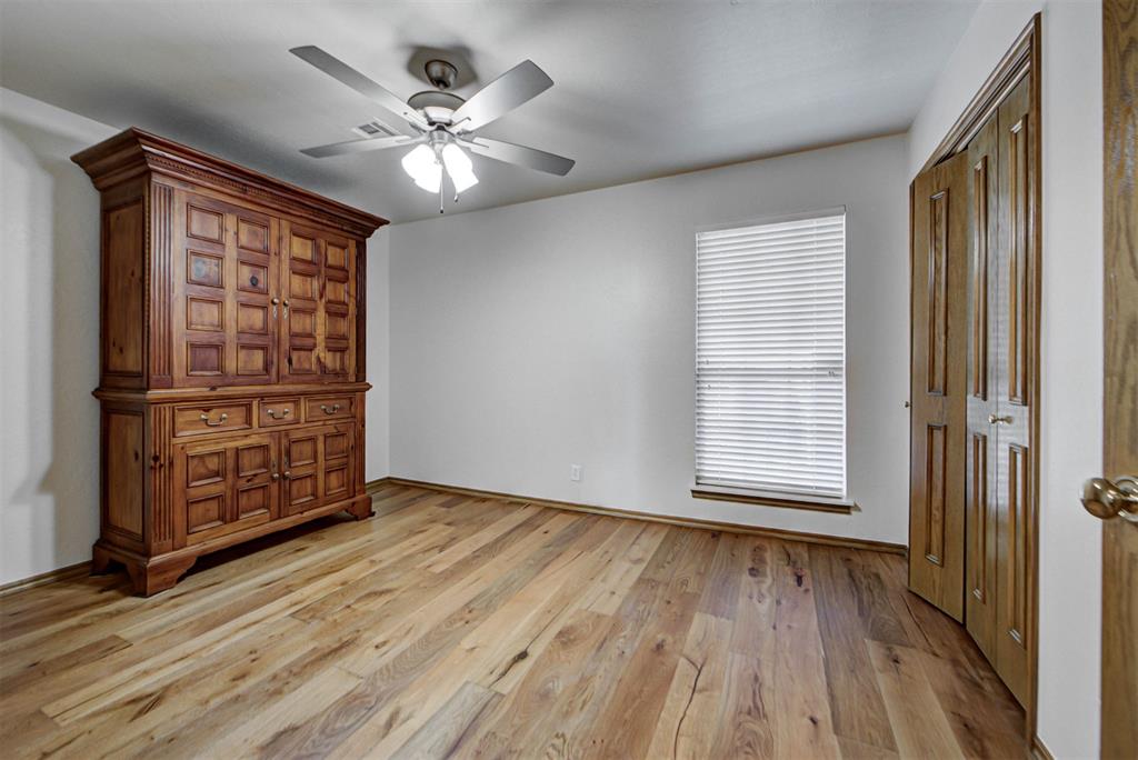2416 Glenrock Property Photo 40