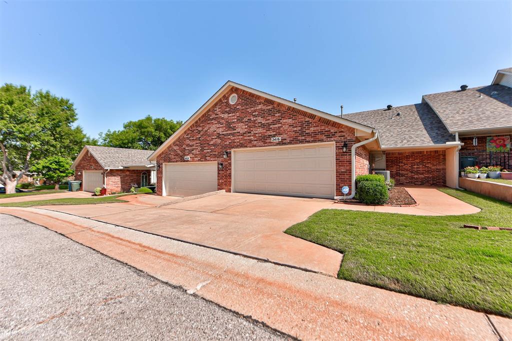 2416 Glenrock Property Photo 45