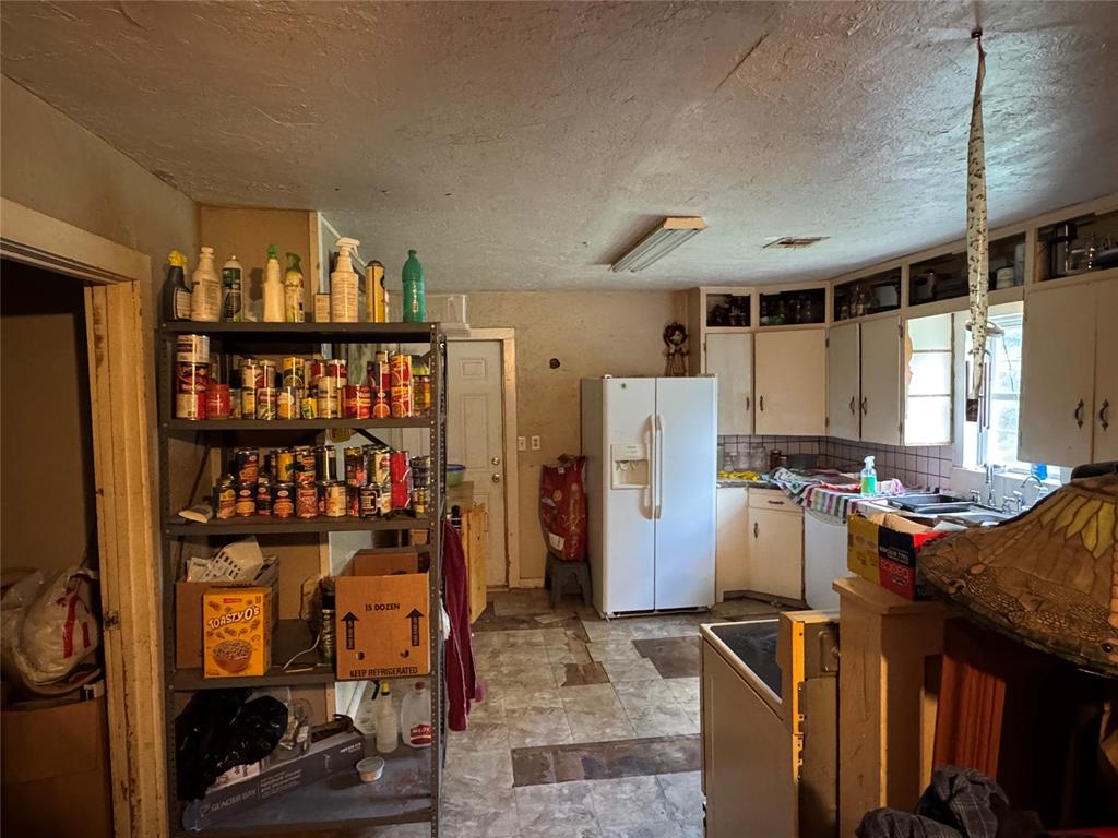 1908 Se 138th Avenue Property Photo 3